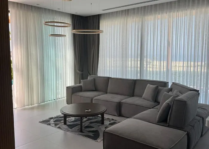 Vila Mykonos Homes *